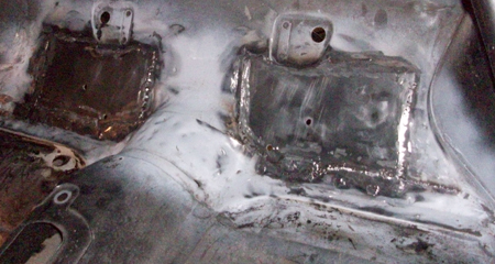 Offside Bulkhead Reinforcing Plate - welded, outside view
